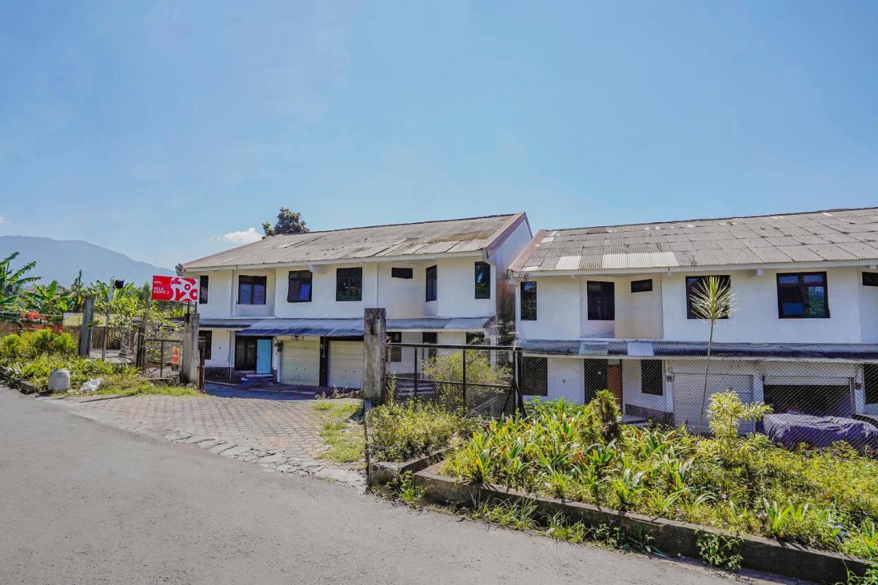 Oyo 90352 Villa Agape 2 Cianjur Extérieur photo